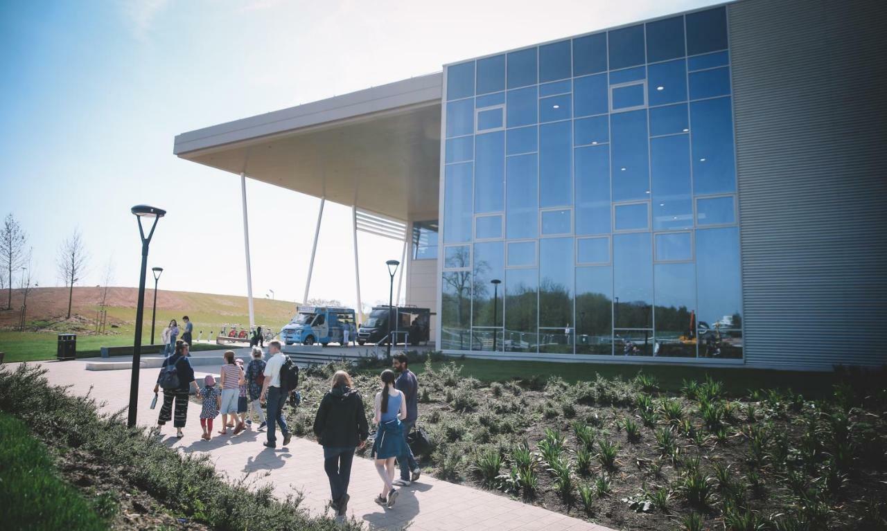 Warwick Conferences - Radcliffe Tile Hill Exterior foto